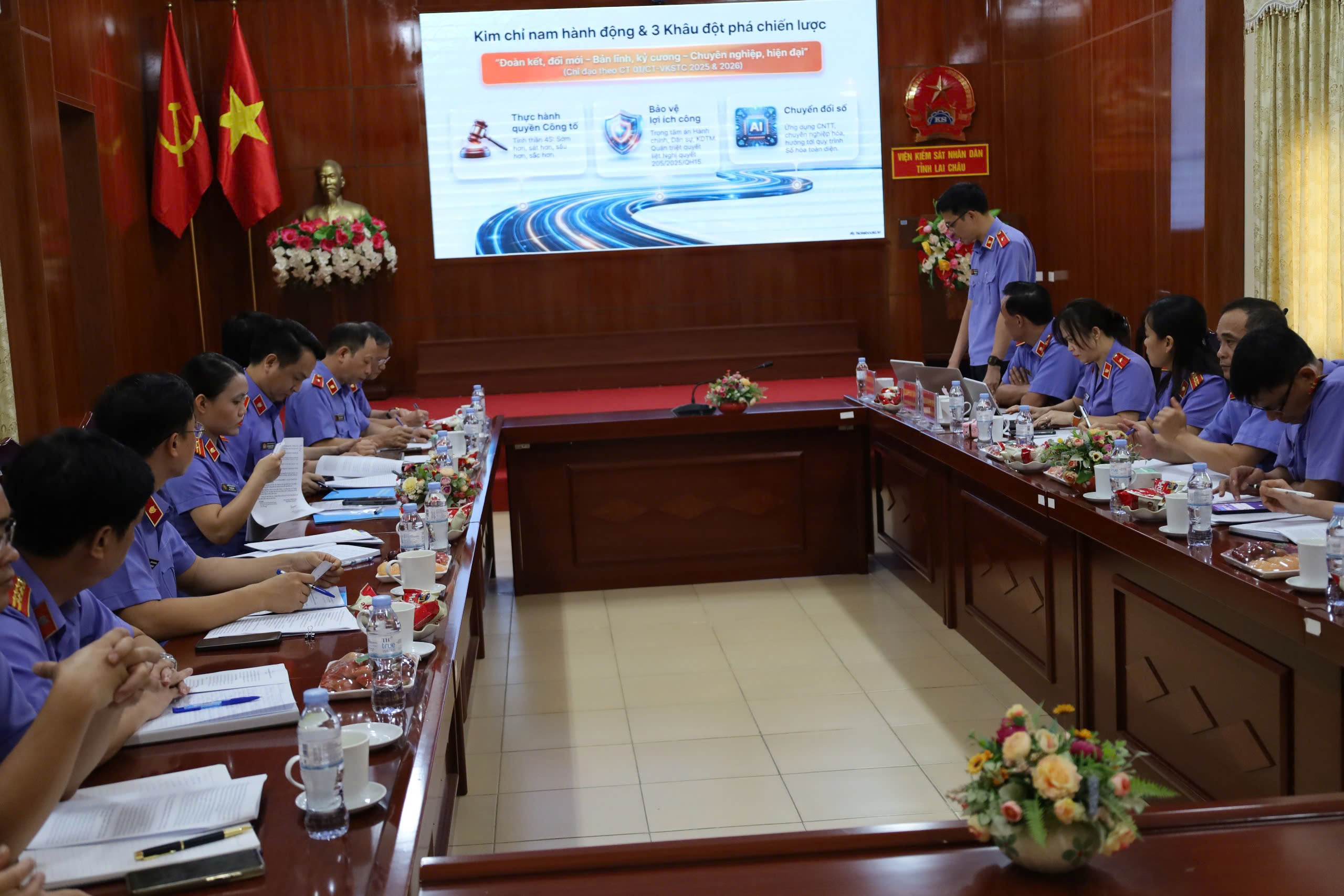 VKSND tỉnh Lai Châu phát huy ưu điểm, khắc phục tồn tại thực hiện toàn diện công tác xây dựng ngành