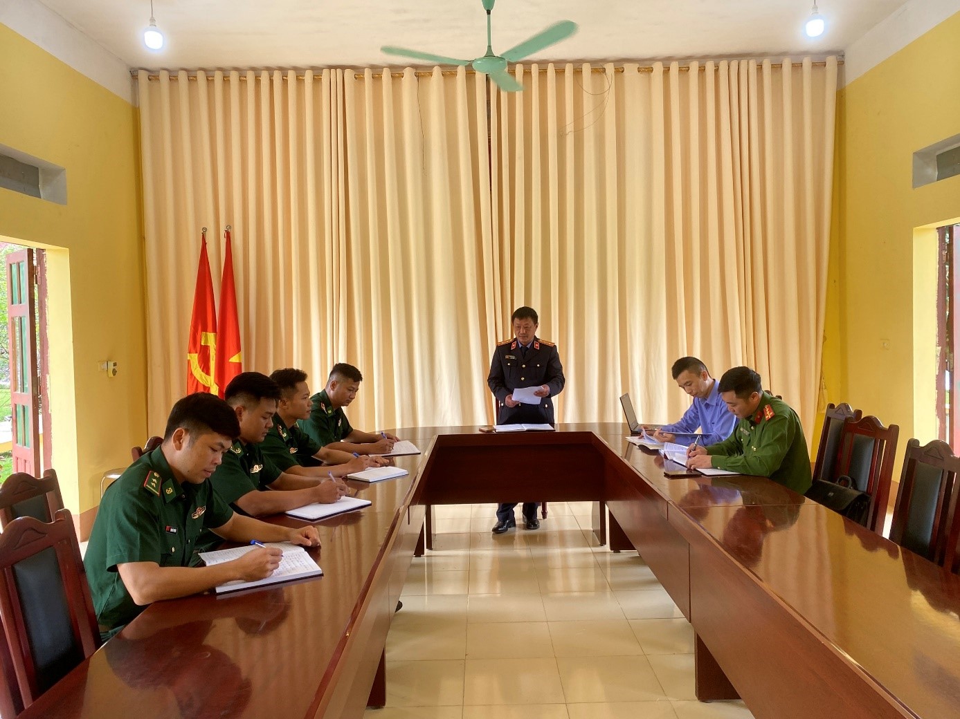 Giải đáp vướng mắc  trong quá trình giải quyết các vụ án, vụ việc tạm đình chỉ