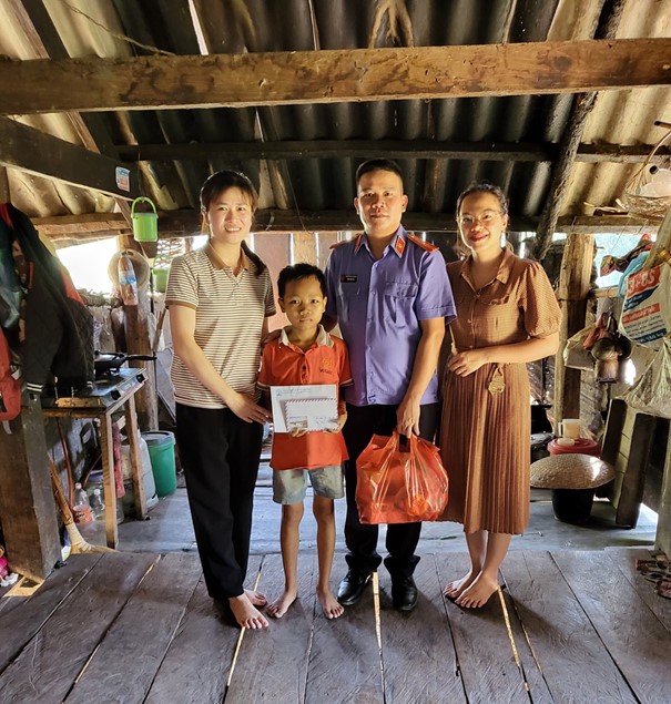 Công Đoàn VKSND huyện Than Uyên hưởng ứng "Tháng hành động vì trẻ em và Tết thiếu nhi 01/6/2023"
