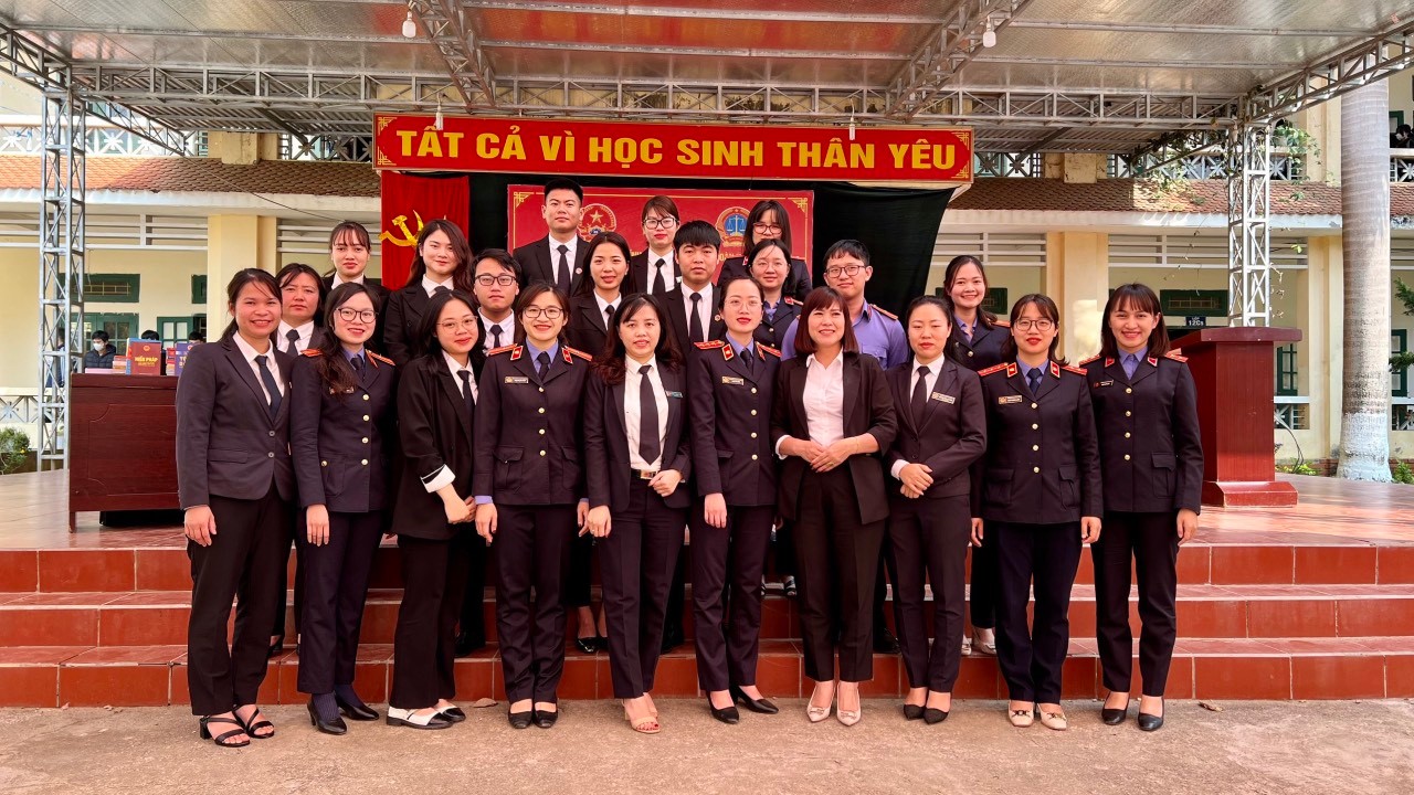 Chi đoàn VKSND tỉnh Lai Châu tổ chức các hoạt động tháng thanh niên