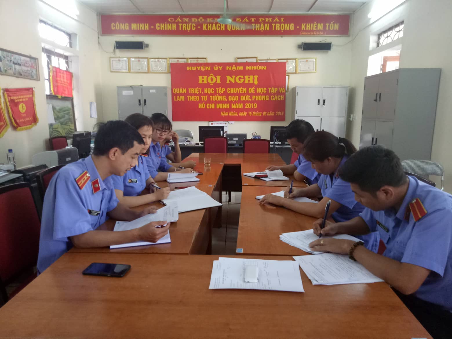 Một số giải pháp nâng cao chất lượng công tác đánh giá cán bộ trong ngành Kiểm sát Lai Châu