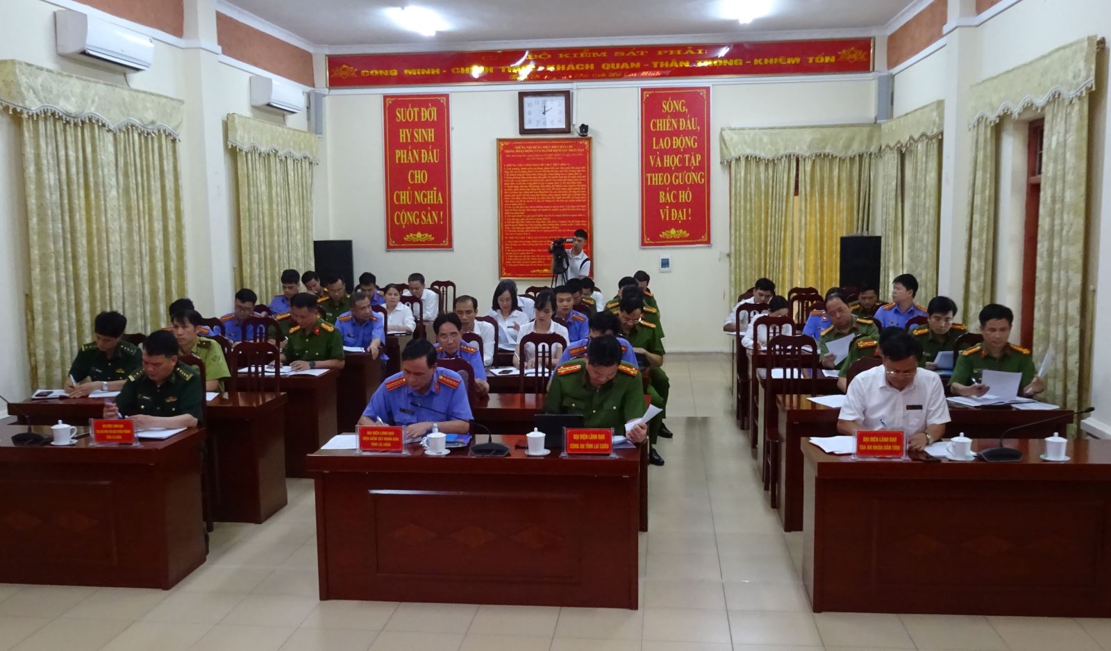 Hội nghị sơ kết 03 năm thực hiện Thông tư liên tịch số 01/2020/TTLT-VKSTC-TANDTC-BCA-BQP-BNN&PTNT-BTC-BTP ngày 01/6/2020.