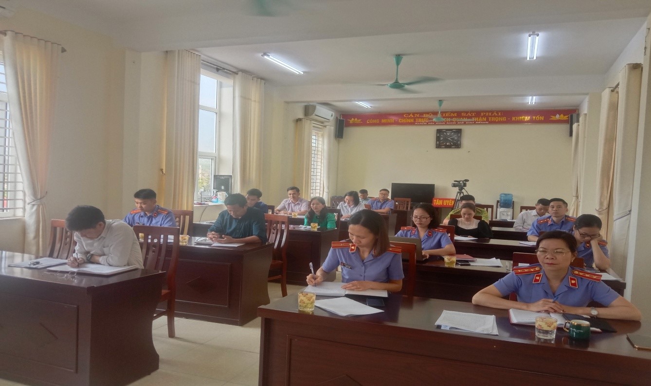 Chi bộ Viện kiểm sát nhân dân huyện Tân Uyên tổ chức sinh hoạt chuyên đề quý I năm 2023