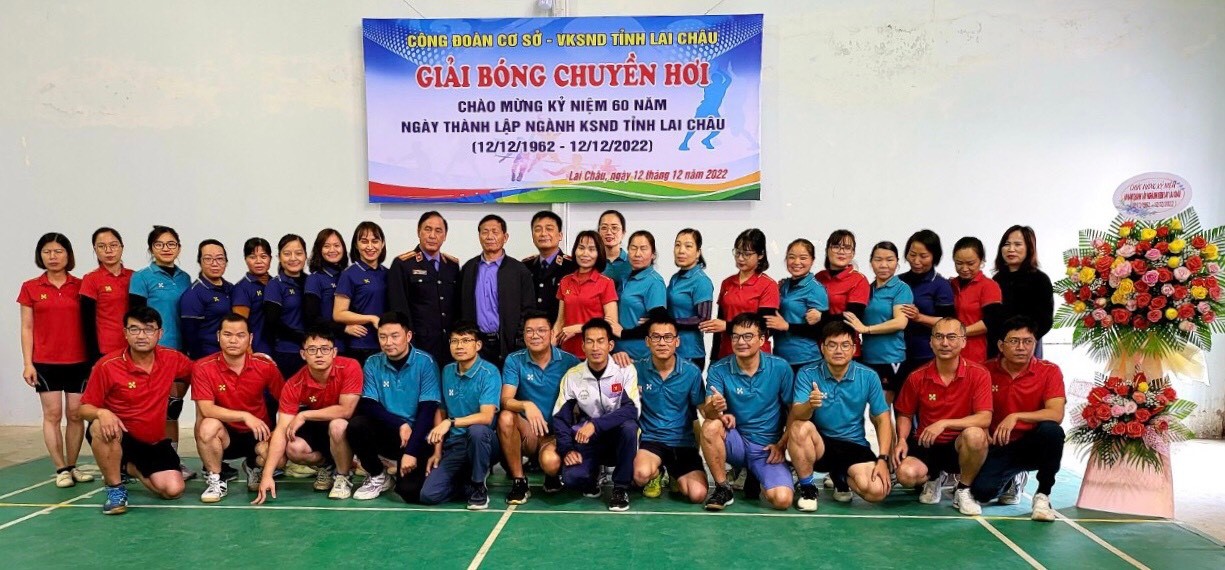 Viện kiểm sát nhân dân tỉnh Lai Châu tổ chức Giải bóng chuyền hơi chào mừng kỷ niệm 60 năm thành lập Ngành Kiểm sát Lai Châu