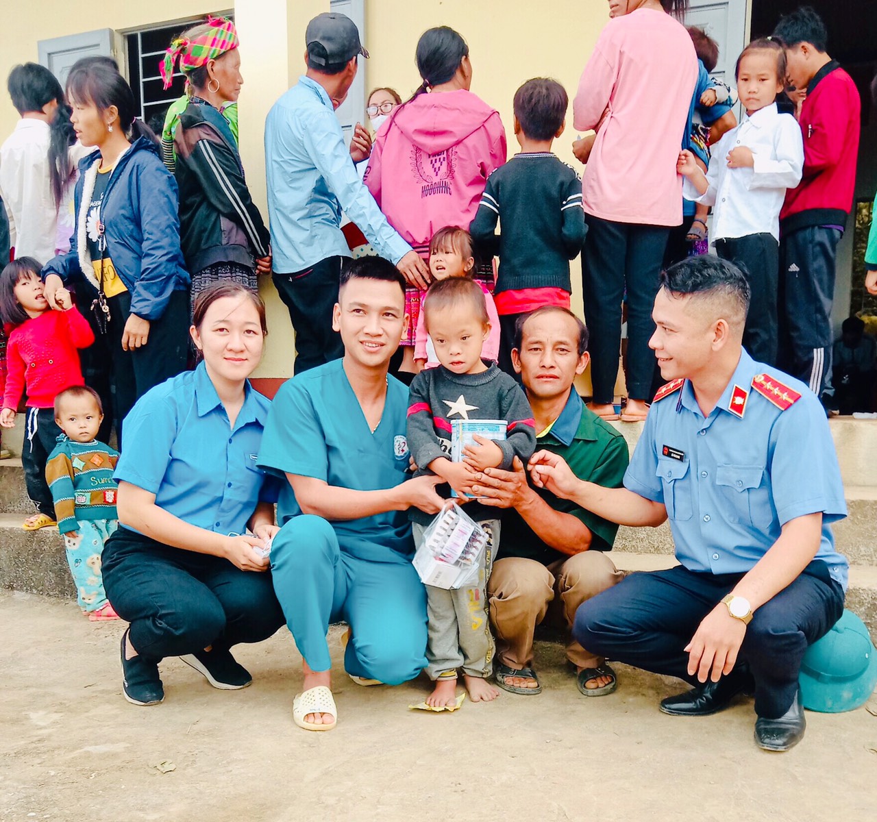 Công tác thiện nguyện tại Chi đoàn VKSND huyện Tân Uyên