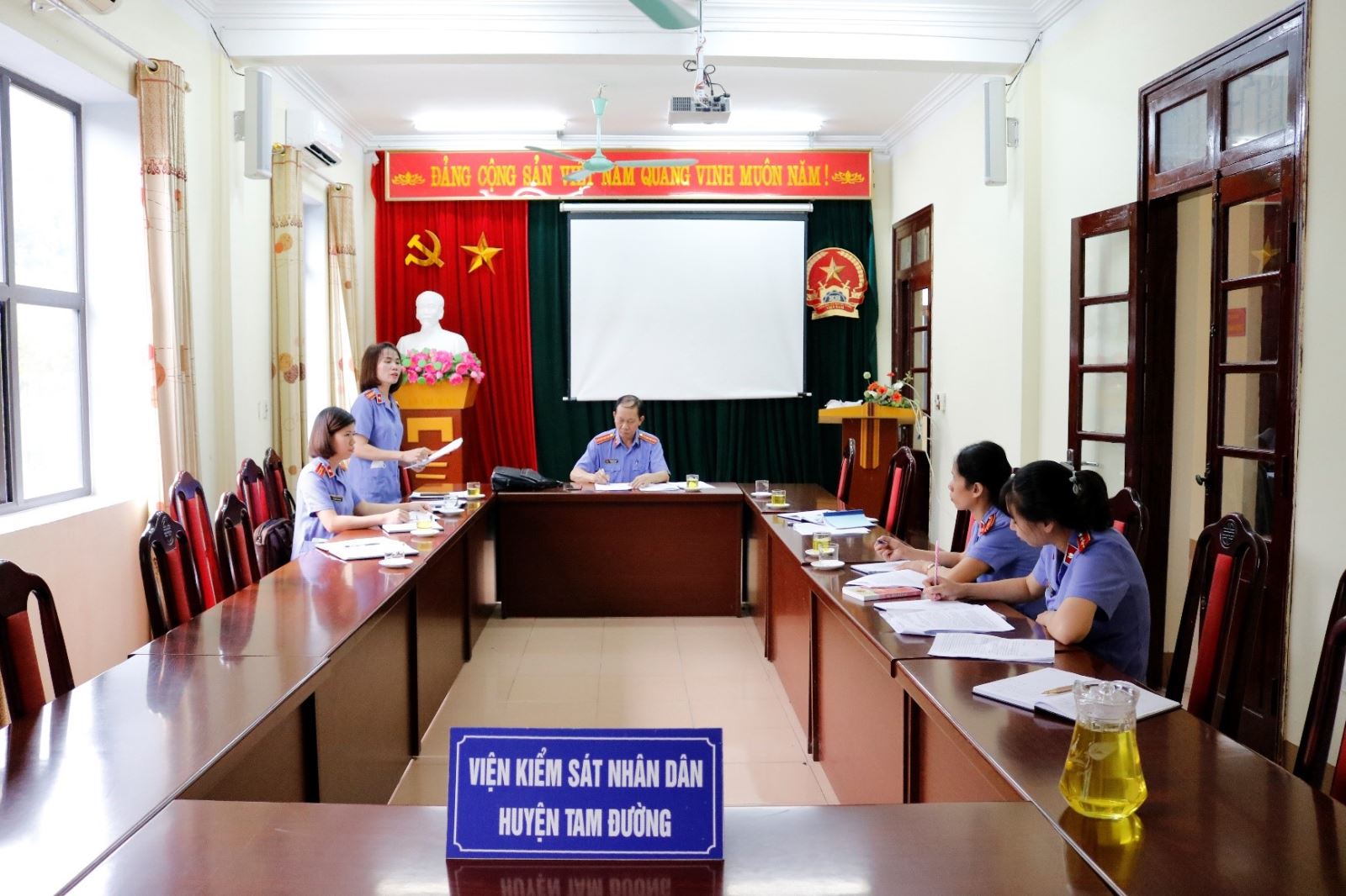 Viện kiểm sát nhân dân huyện Tam Đường tổ chức phiên tòa dân sự rút kinh nghiệm