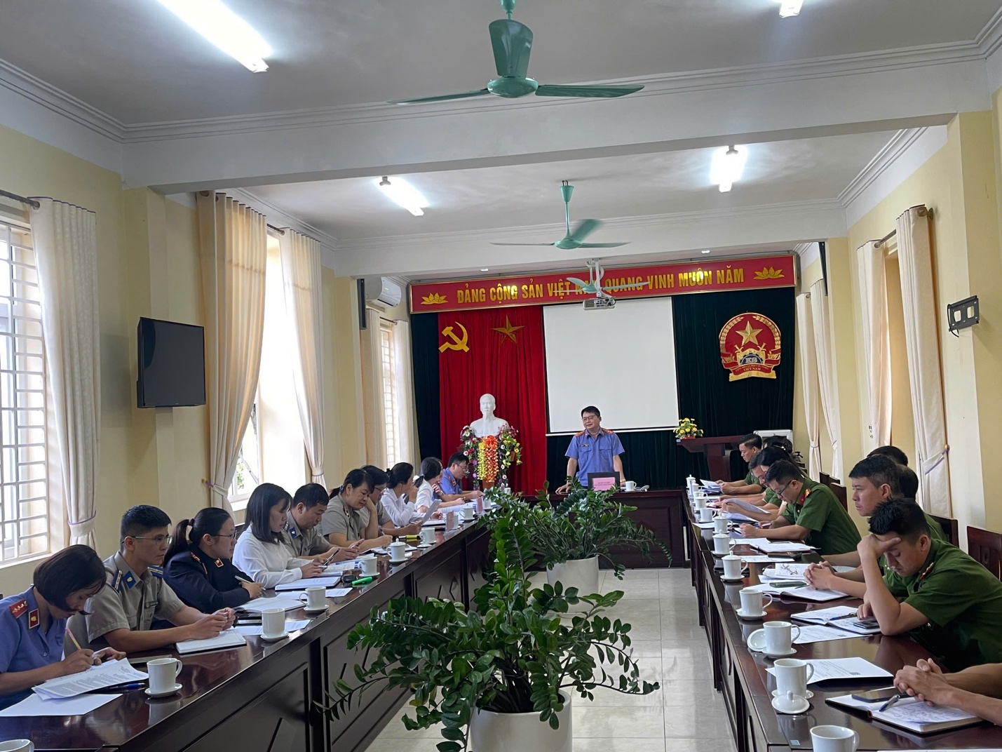 VKSND thành phố Lai Châu chủ trì Hội nghị giao ban liên ngành tố tụng Quý III năm 2024