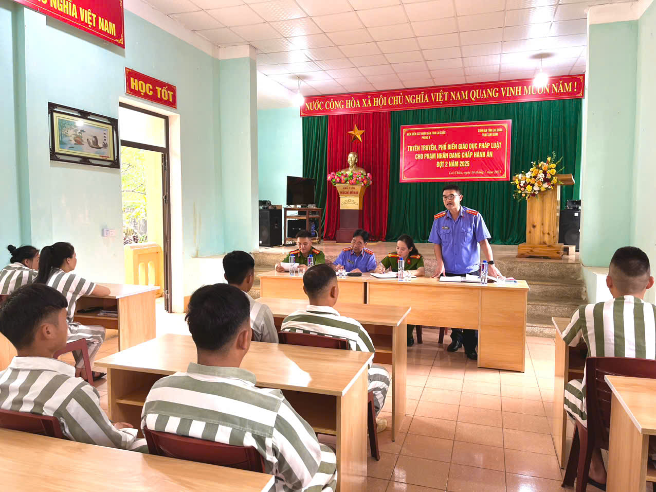 Viện kiểm sát nhân dân tỉnh Lai Châu tổ chức tuyên truyền tại Trại tạm giam Công an tỉnh Lai Châu năm 2025