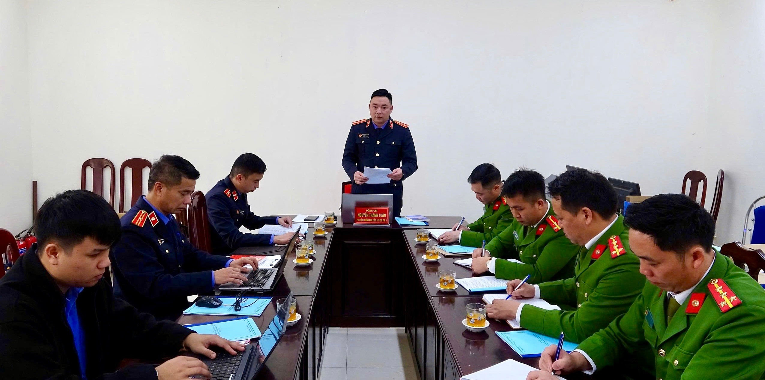Viện kiểm sát nhân dân khu vực 3 - Lai Châu kiểm sát trực tiếp quý I  và phúc tra kiến nghị tại phân trại tạm giam Phong Thổ, Trại tạm giam tỉnh Lai Châu