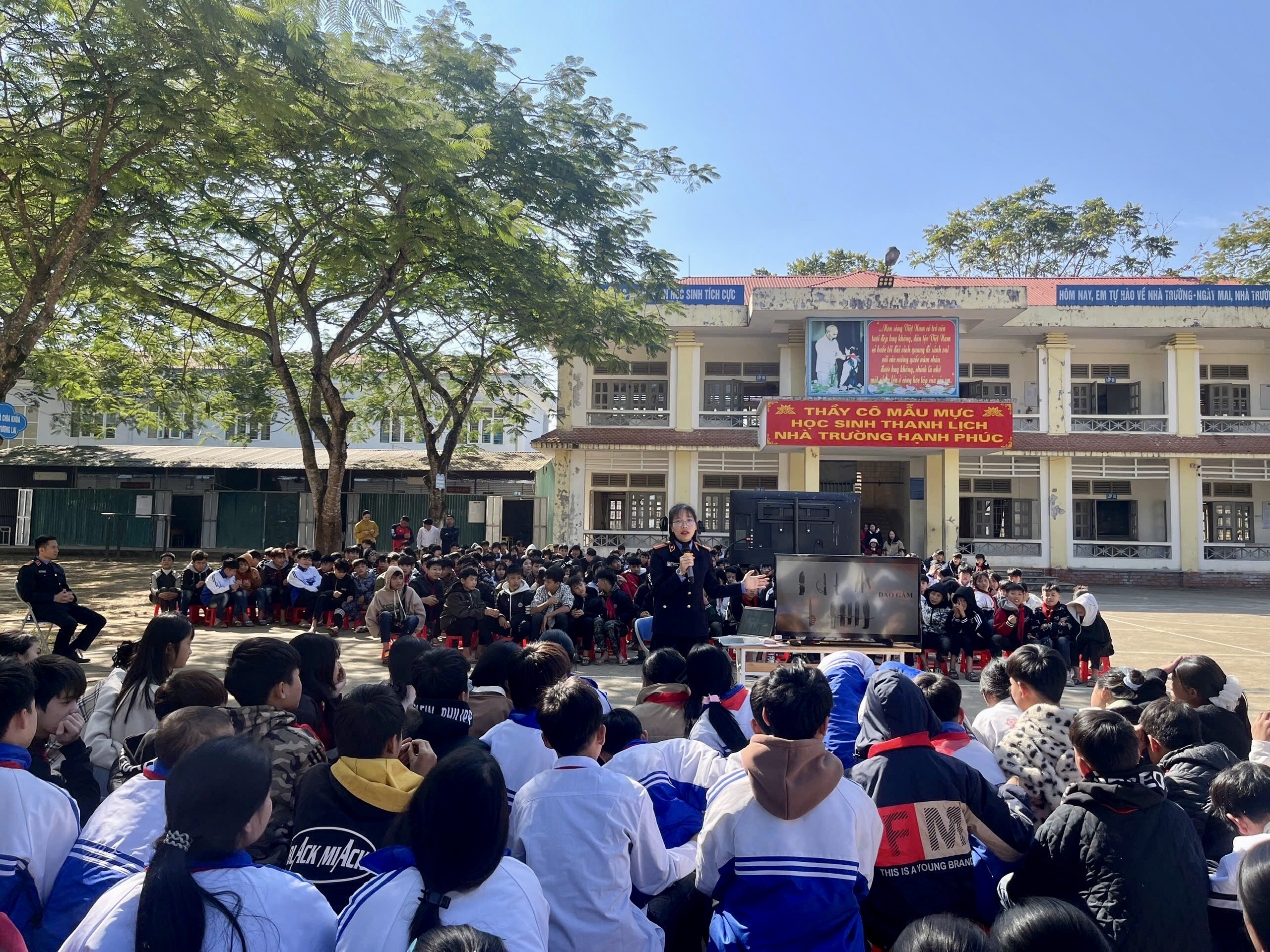 VKSND khu vực 2 - Lai Châu đổi mới trong tuyên truyền, phổ biến, giáo dục pháp luật học đường