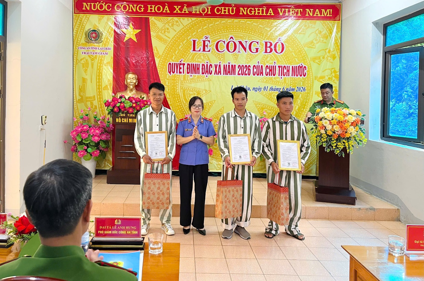 VKSND tỉnh Lai Châu kiểm sát thực hiện công bố quyết định đặc xá của Chủ tịch nước năm 2026