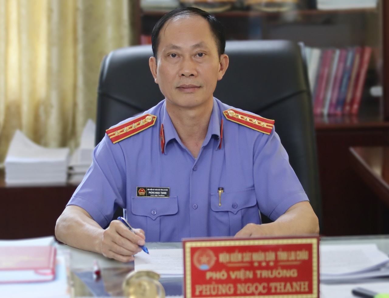 Tấm gương người cán bộ mẫu mực, điển hình trong ngành Kiểm sát nhân dân tỉnh Lai Châu