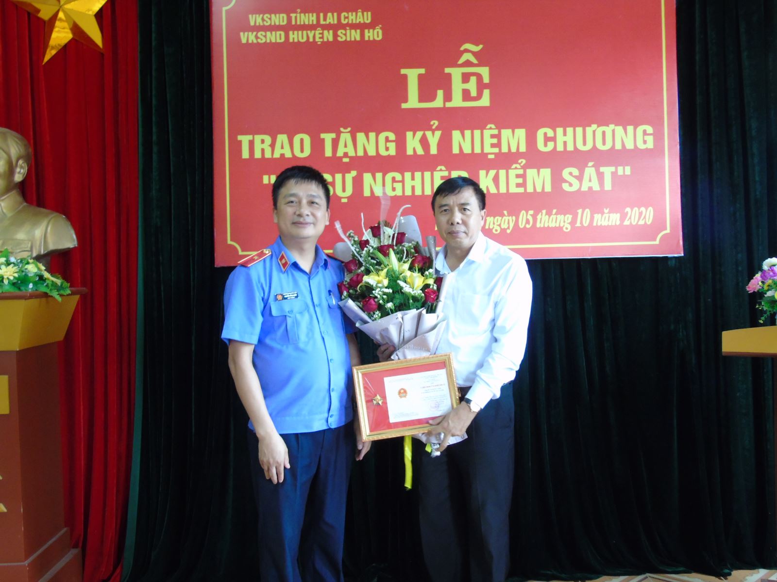 Đoàn công tác VKSND tỉnh Lai Châu thăm và làm việc tại huyện Sìn Hồ