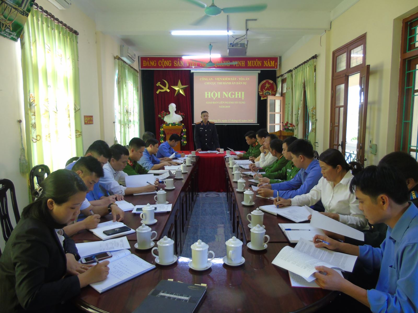 VKSND huyện Mường Tè (Lai Châu): Chủ trì tổ chức Hội nghị giao ban liên ngành tố tụng năm 2019