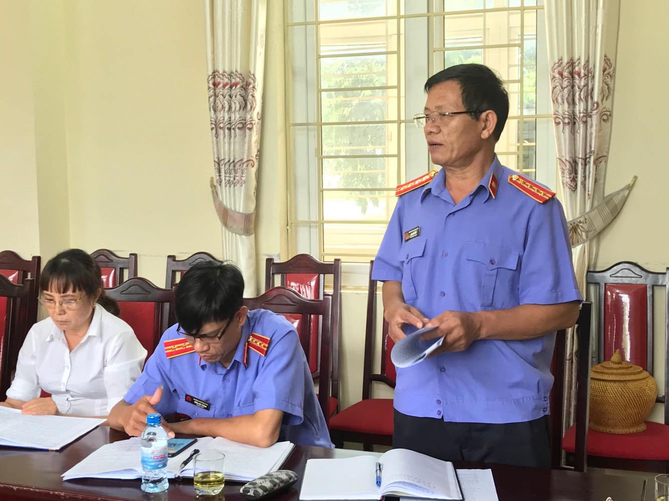 Liên ngành tố tụng tỉnh Lai Châu tiến hành kiểm tra việc chấp hành án của các đối tượng ở ngoài xã hội.