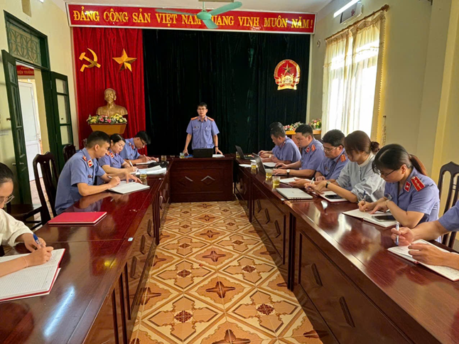 VKSND tỉnh Lai Châu tiến hành kiểm tra công tác phòng chống tham nhũng, tiêu cực và kiểm tra việc thực hiện Quy chế dân chủ tại VKSND huyện Sìn Hồ