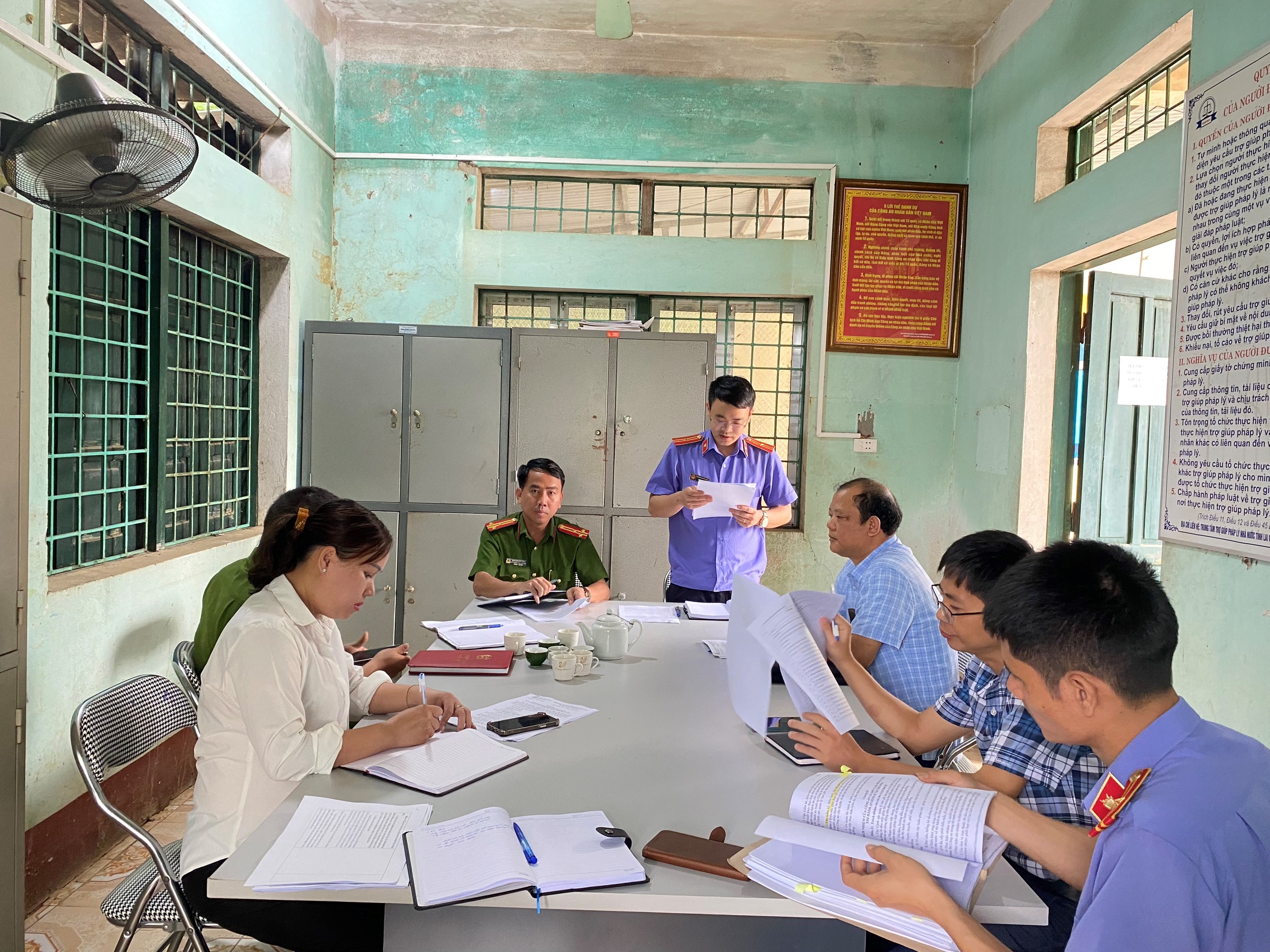 VKSND huyện Tam Đường tiến hành kiểm sát trực tiếp công tác tạm giữ, tạm giam và thi hành án hình sự 6 tháng đầu năm 2024